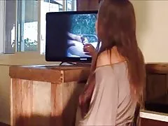 Żona lubi patrząc online