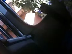 Myślę, że ona lubi mojego penisa