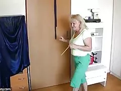 Oldnanny grube dojrzałe z stare dojrzałe jest gra z cipki